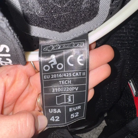 Alpinestars GP Plus R Leather Motorcycle Jacket Tech-Air Compatible Size 42 - Picture 3 of 8